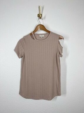 Status By Chenault Cutout Ribbed Tee